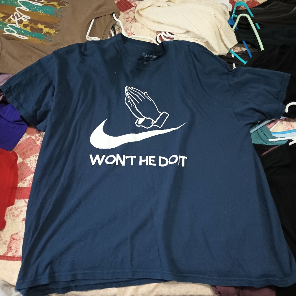 Won't be do it prayer hands Nike symbol shirt